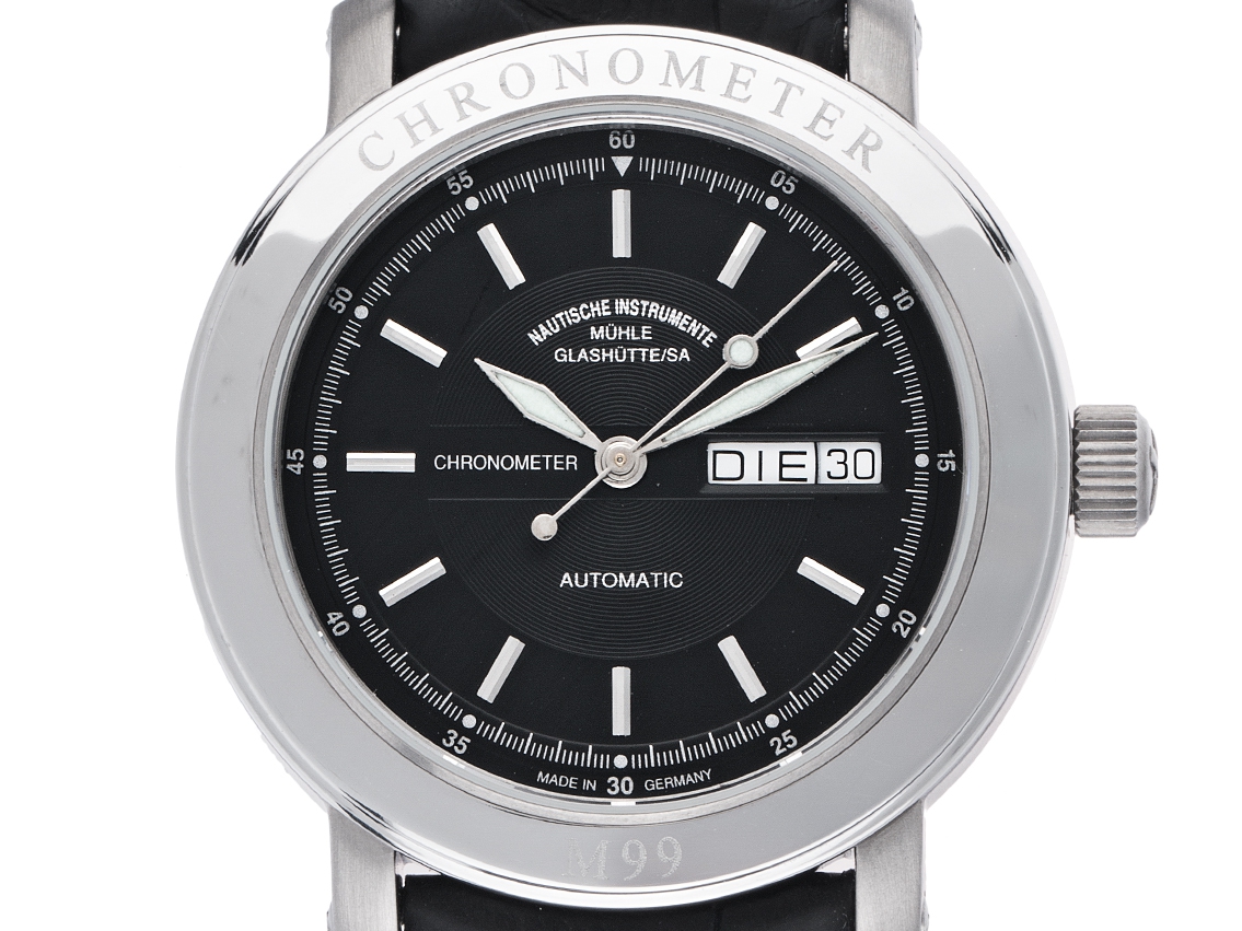 Mühle Glashütte Vision-2000 Titan-Chronometer Day Date Stahl Titan 