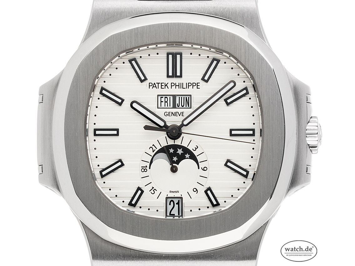 Patek Philippe Nautilus Annual Calendar Mondphase Stahl Automatik
