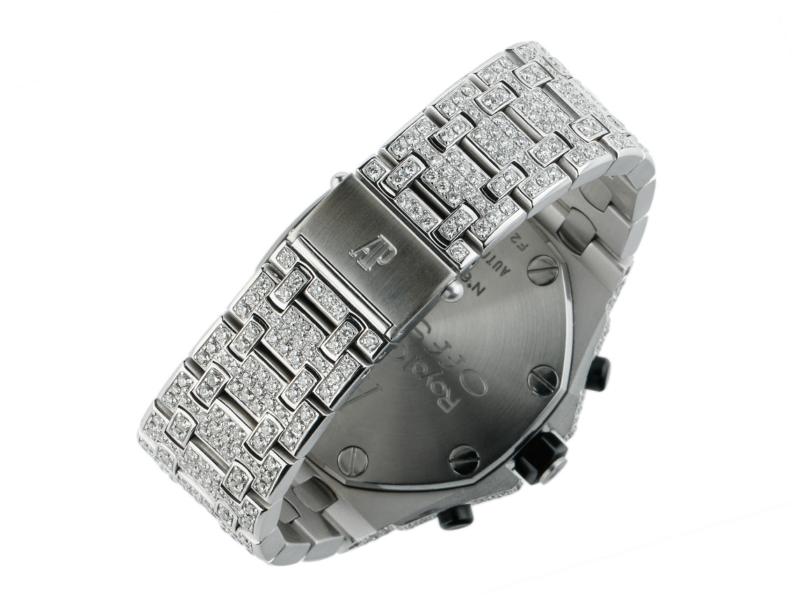 Audemars Piguet Royal Oak Offshore Full Diamond 19,5ct Automatik 