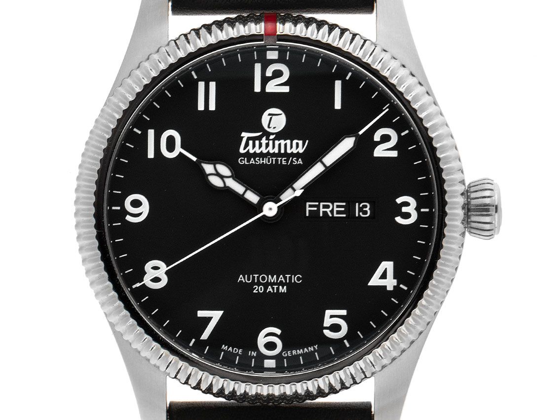 Tutima Grand Flieger Classic Stahl Automatik Armband Stahl Faltschließe 43mm Ref.6102-01 Bj.2019 Box&Pap. Full Set Ungetragen mit Zertifikat über 2.800,-€