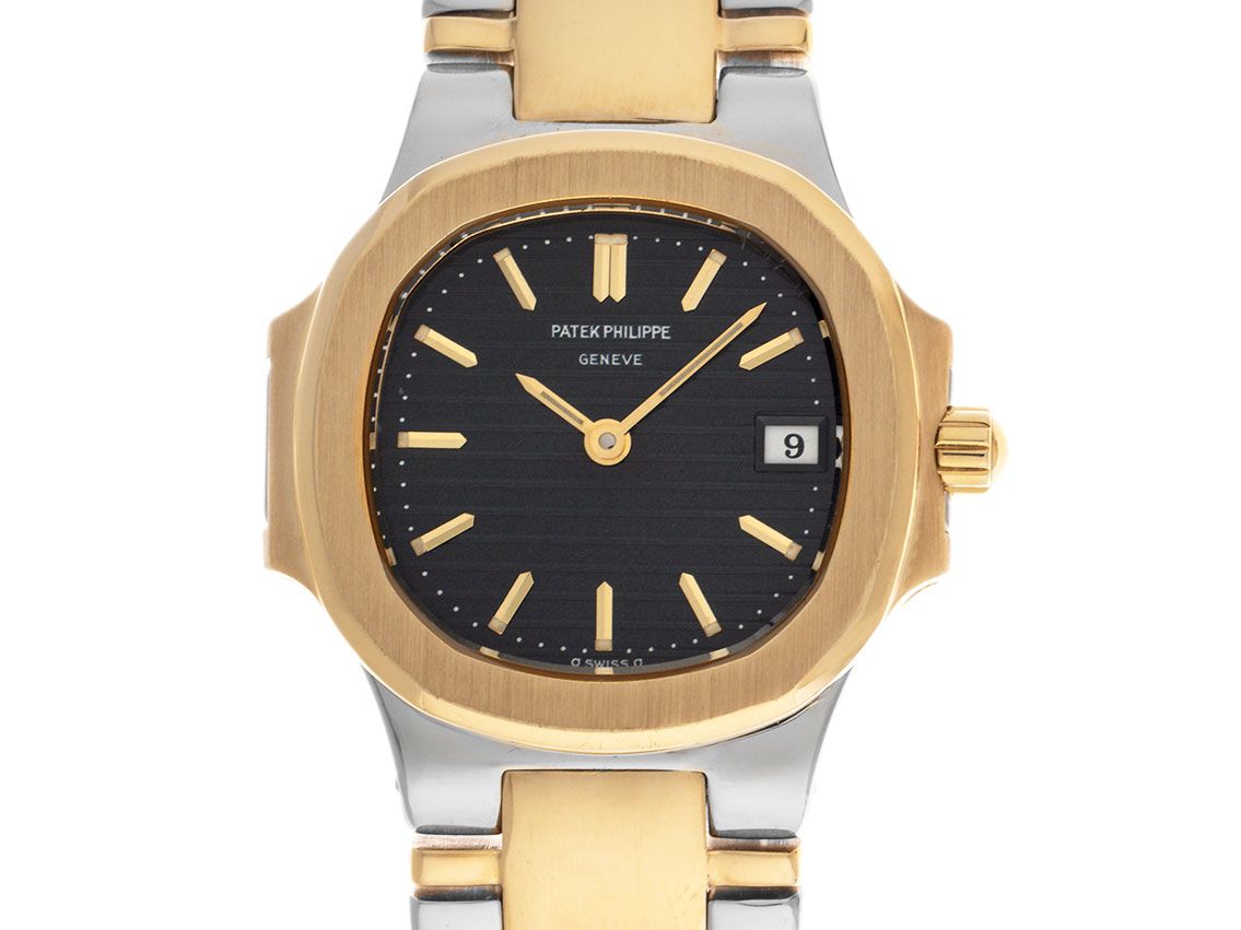 Patek Philippe Nautilus Lady Ref.4700/51JA-052 1991 Full Set Wie neu Vintage