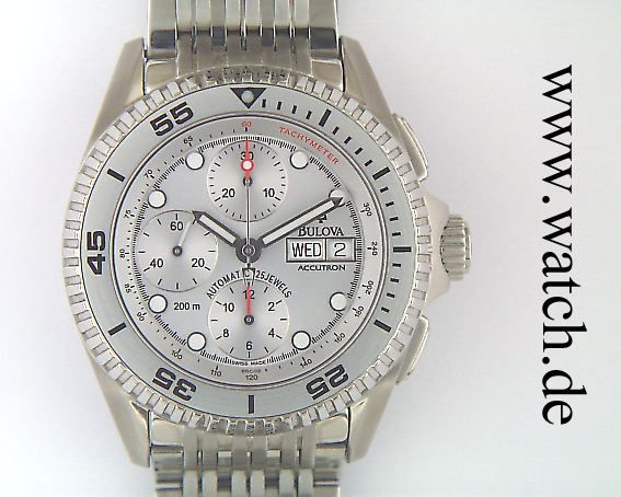 Bulova Accutron Automatic Chronograph 44mm UVP 1440,- N E U