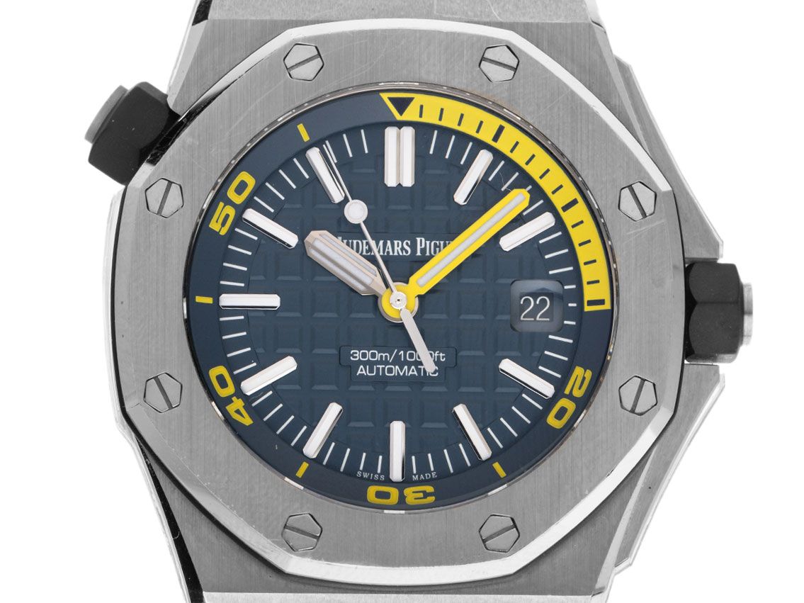 Audemars Piguet Royal Oak Offshore Ref.15710ST.OO.A027CA.01 2021 Stahl Automatik Armband Kautschuk 42mm Box&&Pap. Full Set wie Neu