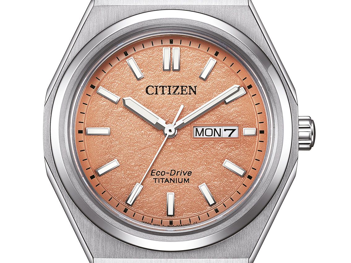Citizen Super Titanium Ref.AW0130-85ZE Full Set Neu