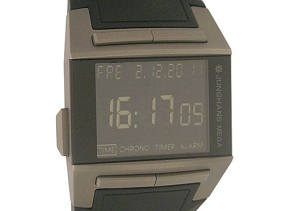 Junghans Avantgarde Mega Funkuhr 1000 Titan Kautschuk 44x34mm UVP