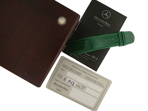 Mercedes Benz World Timer Montre Classic No. 3 GMT Reserve de 